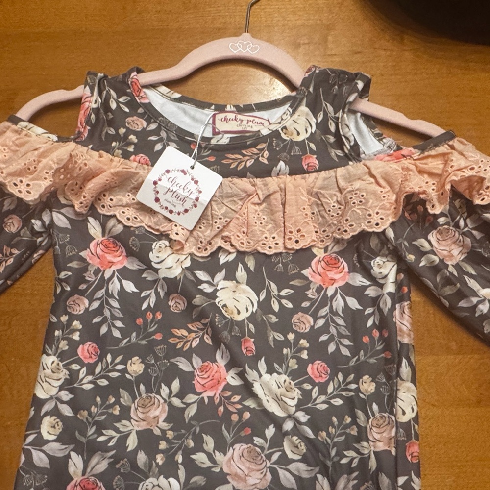 Cheeky plum NWT Cold Shoulder Top - Spiced Nutmeg - 10Y